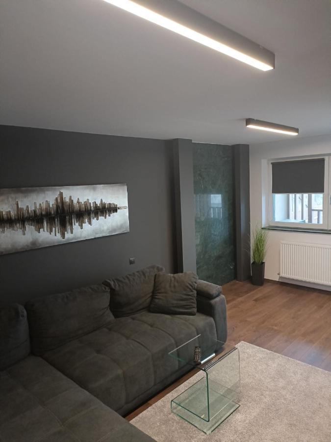 New Apartment Apartament Modern Recent Construit Modern Ujepitesu Tarsashazi Lakresz Miercurea Ciuc Luaran gambar